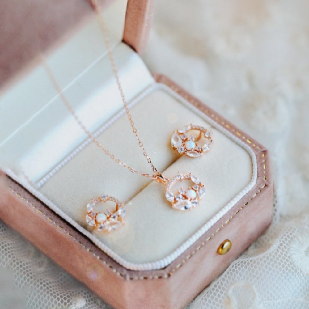 Gold Vermeil Rose Gold Fire Opal Floral Necklace - Picture 7 of 9